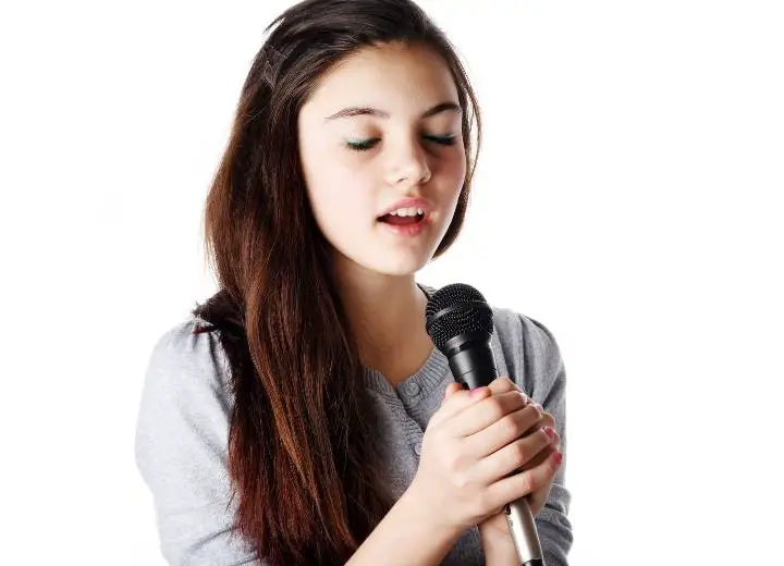 how to sing at karaoke