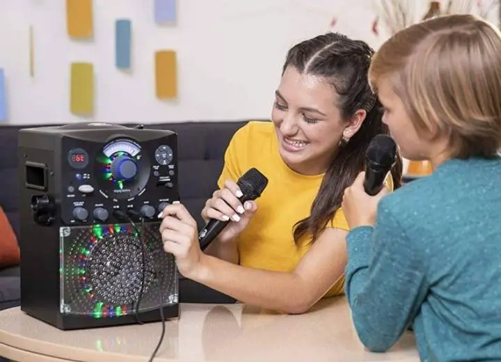 What Is The Difference Between Karaoke Machine vs App?