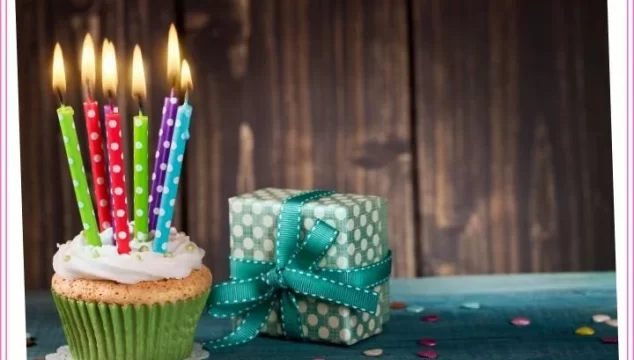 how to sing happy birthday in french