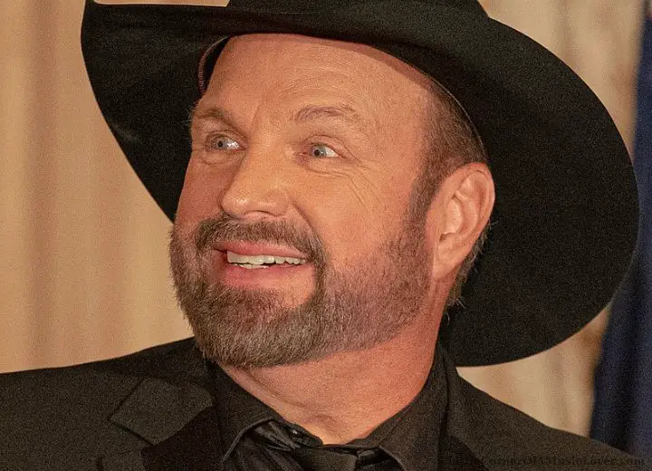 Garth brooks songs christmas together