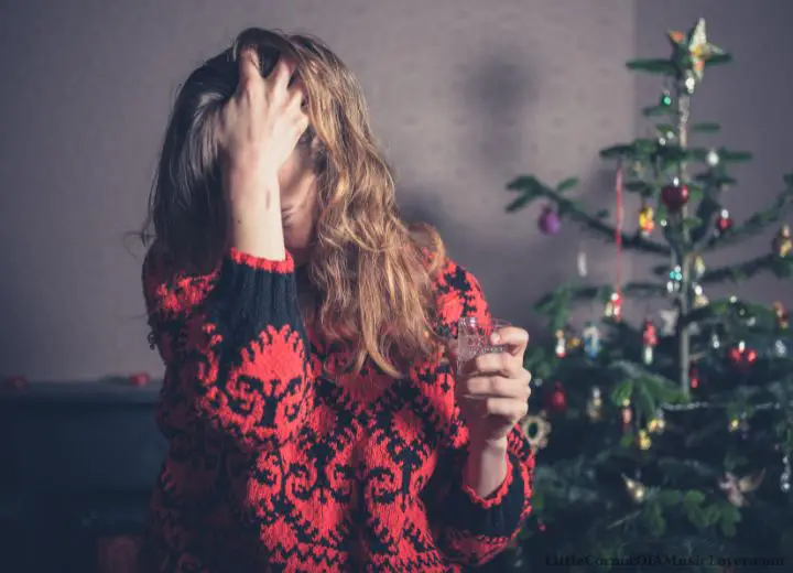 18 Most Popular Depressing Christmas Songs of All Time, Ranked, Youtube